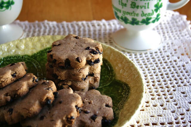 Vegan Irish Currant Biscuits